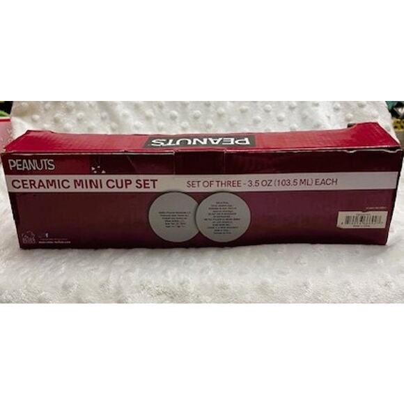 Peanuts Ceramic (3) Mini 3.5oz Cup Set (Snoopy, Charlie Brown Shirt, Woodstock) - Picture 3 of 8